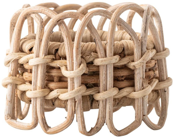 A Juliska Provence Napkin Ring featuring woven napkin rings.