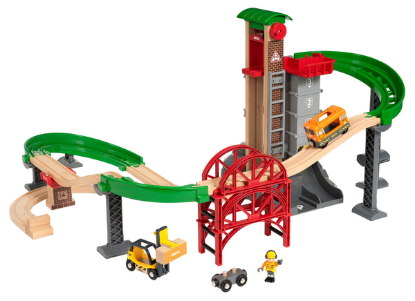 BRIO Lift & Load Warehouse Set