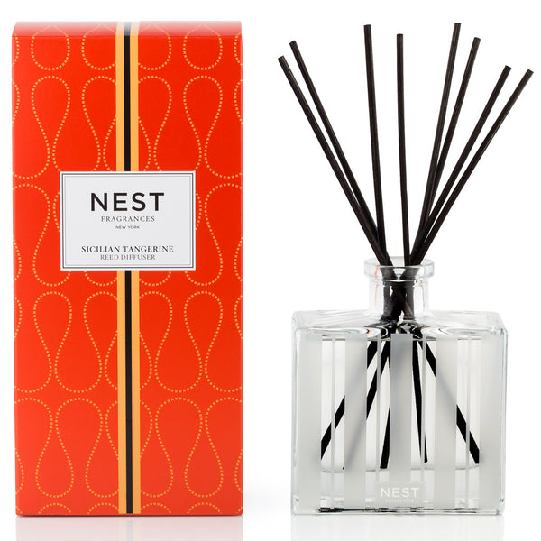 NEST Sicilian Tangerine Diffuser by Nest offers a refreshing burst of citrus with the invigorating scents of bergamot and fragrance oils.